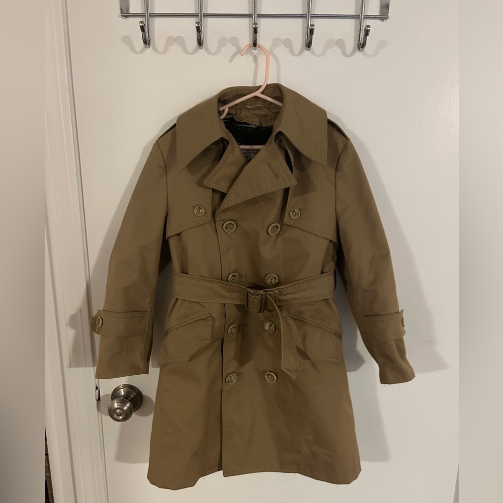 Vintage Twigs Khaki Belted Coat with Warm Inner Lining, size Medium 7